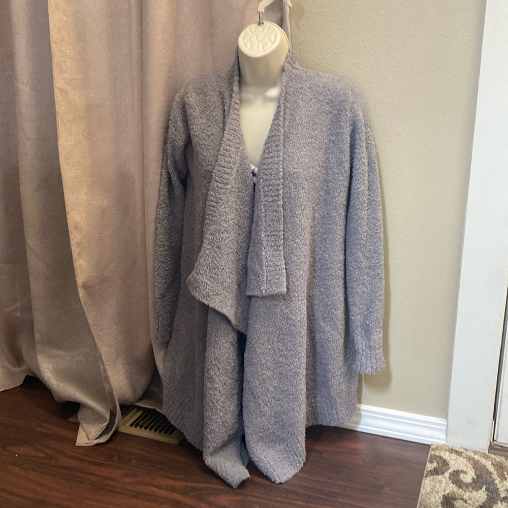 New with tags Uggs Phoebe Wrap Sweater. Size XS. Color gray